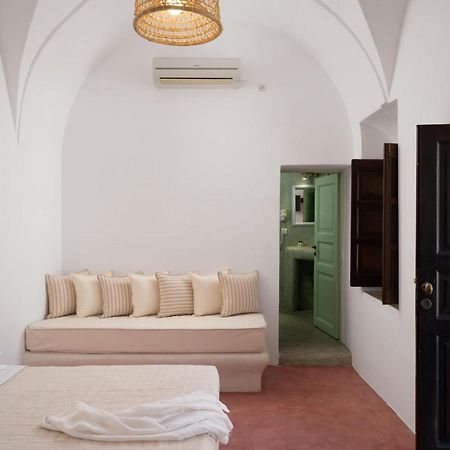 Madame Kalitsi Cozy Suites Fira  Eksteriør bilde