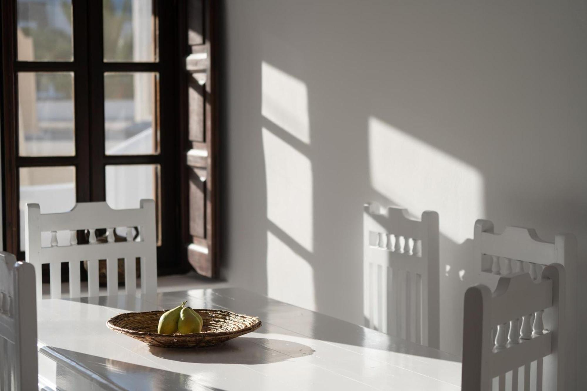Madame Kalitsi Cozy Suites Fira  Eksteriør bilde