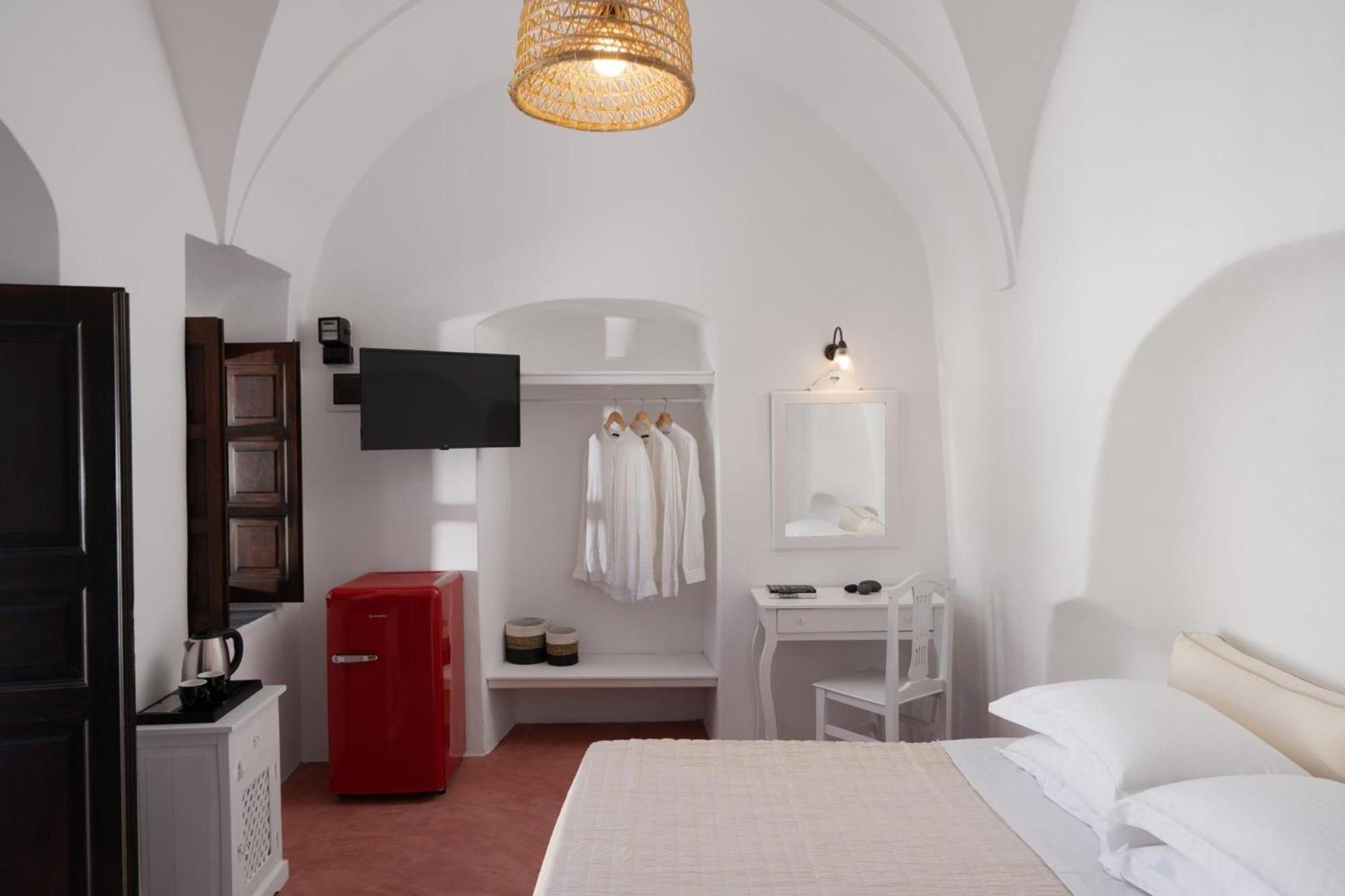 Madame Kalitsi Cozy Suites Fira  Eksteriør bilde
